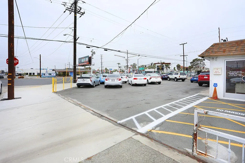 Additional image 4 of 8041 Bolsa Ave, Westminster, CA 92683