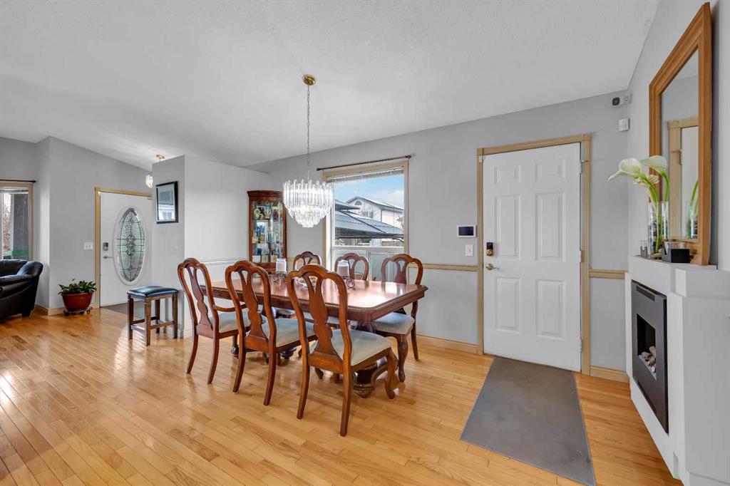 Additional image 5 of 189 Applemead Close SE, Calgary, AB, T2A 7S6
