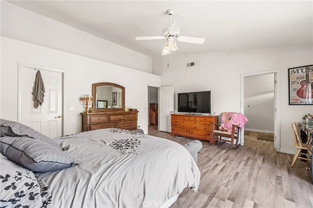 Additional image 16 of 6861 Oak Hill Road, Oak Hills, CA 92344