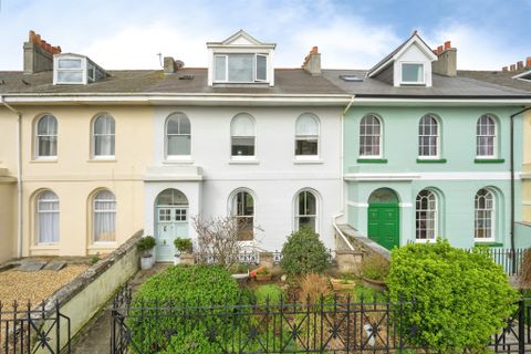 Caroline Place, Plymouth PL1