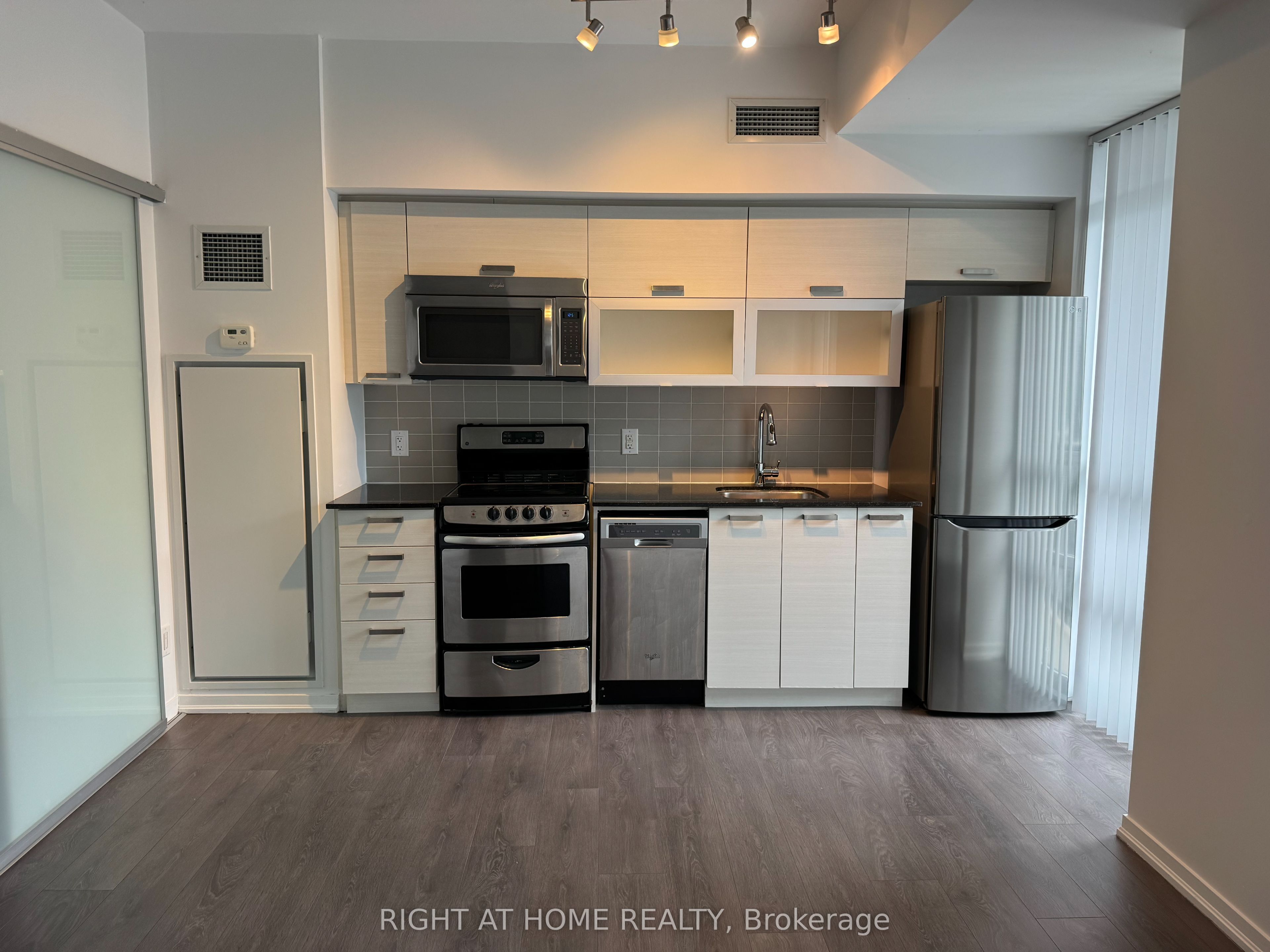 Additional image 2 of 1227-68 Abell Street, Toronto, ON, M6J 0B1