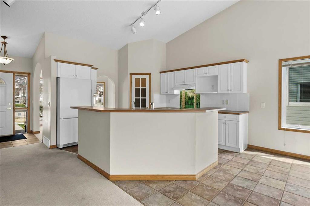 Additional image 6 of 122 Rocky Ridge Villas NW, Calgary, AB, T3G 4R3