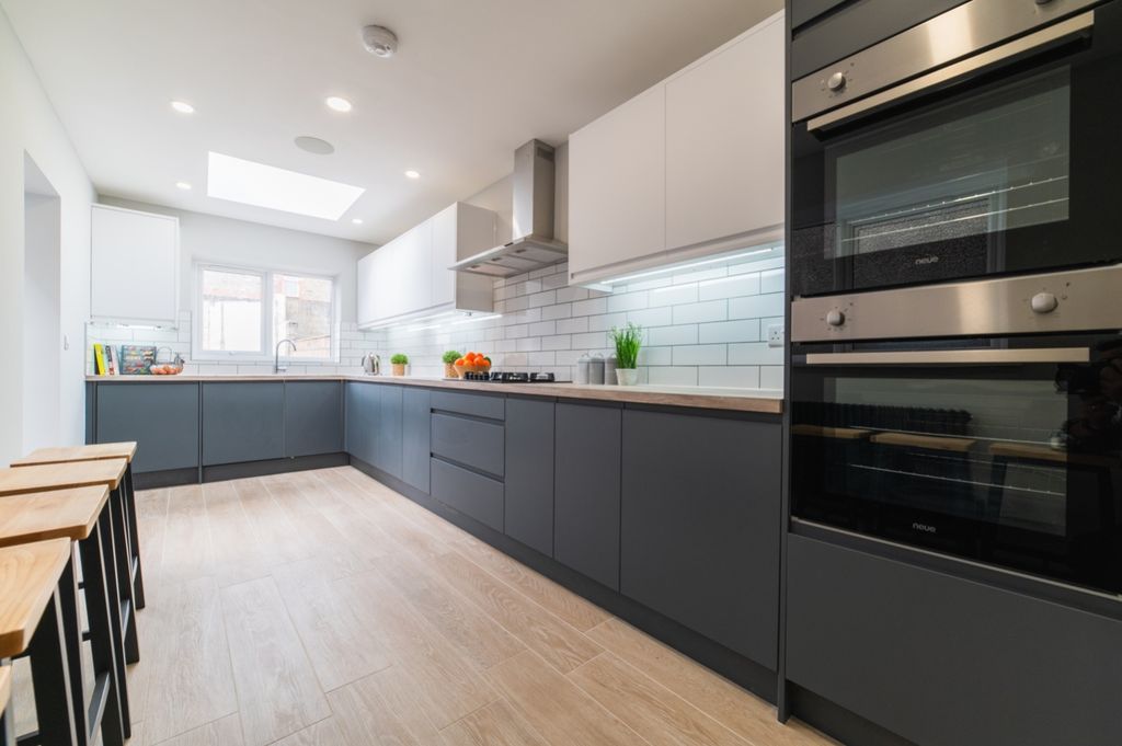 6 bed terraced house to rentCarlisle Street, Splott CF24