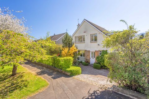 13 Frogston Gardens, Fairmilehead, Edinburgh EH10
