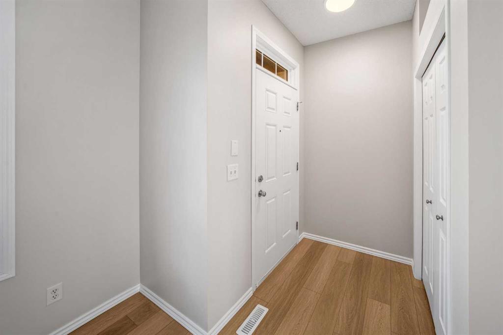 Additional image 3 of 99 Covemeadow Close NE, Calgary, AB, T3K 6G9