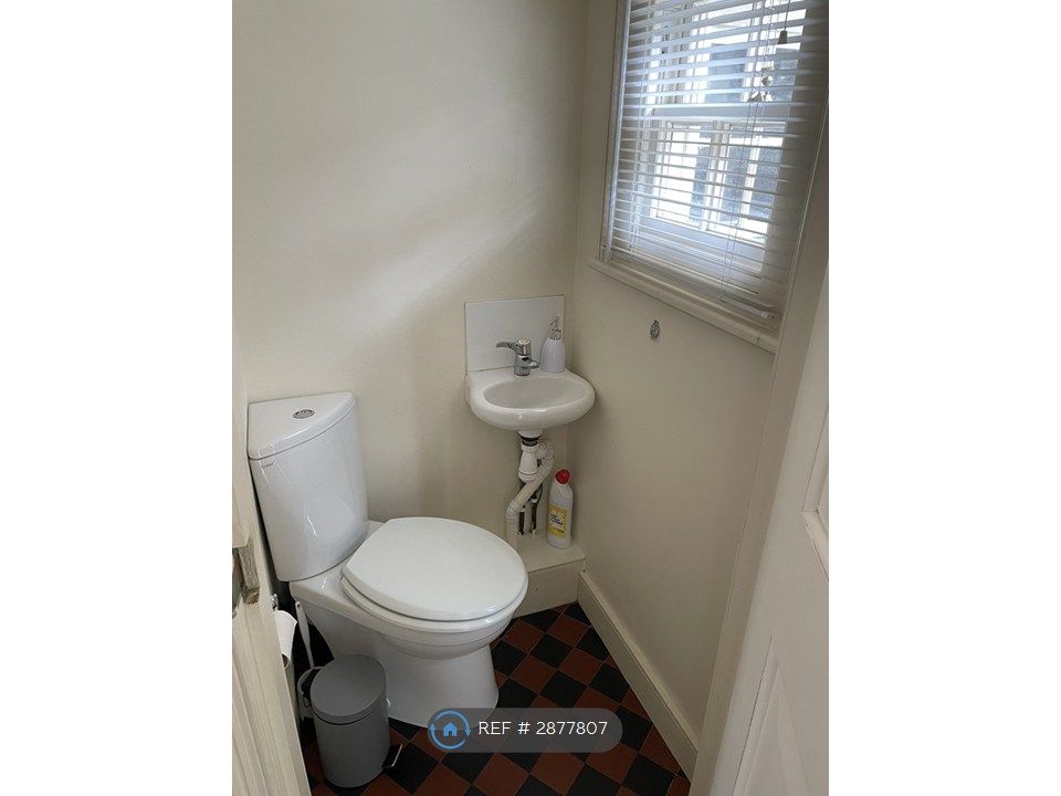 Additional image 10 of 5 bed terraced house to rentBroad St, Penryn TR10