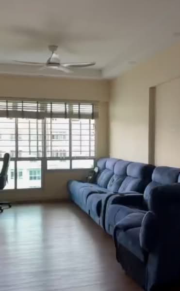 446 Yishun Avenue 11