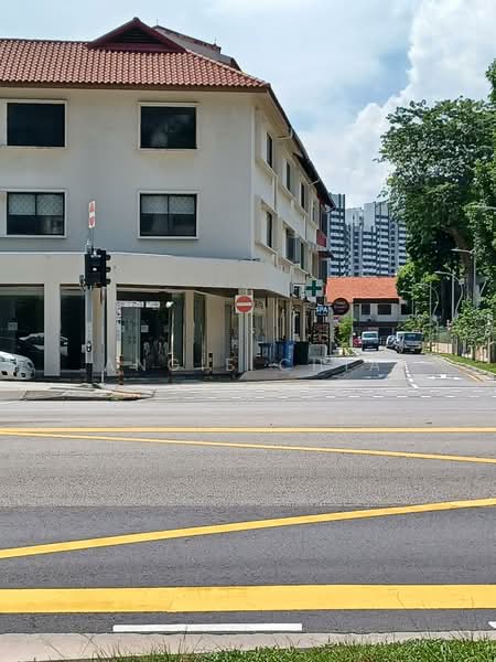 Additional image 2 of Macpherson Road