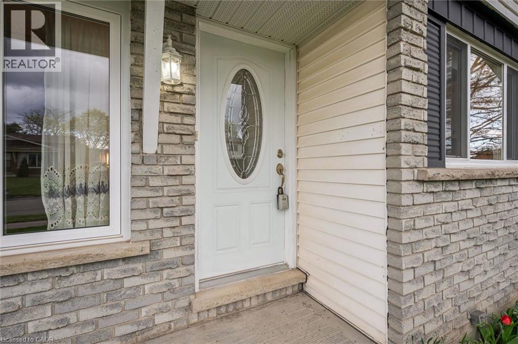 Additional image 4 of 49 Broken Oak Crescent, Kitchener, ON, N2N 1N8