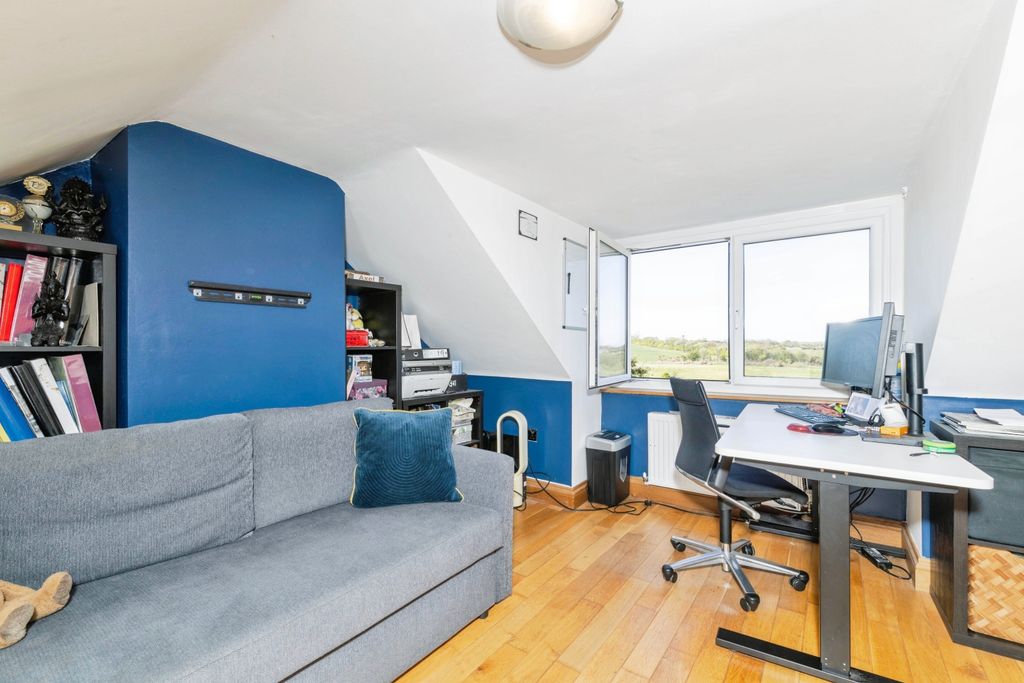 Additional image 19 of 5 bed detached house for sale11 Hartville Road, Hartlepool TS24