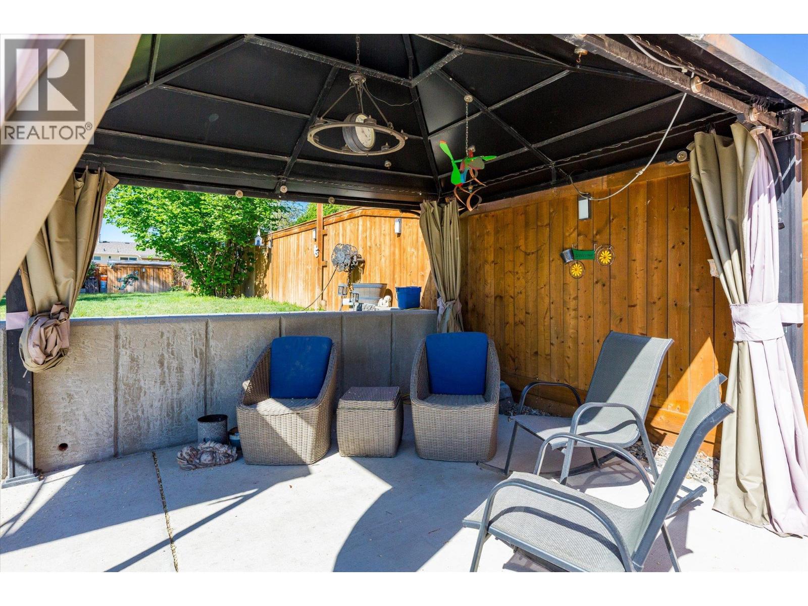Additional image 3 of 2946 Springfield Road, Kelowna, BC, V1X4N7