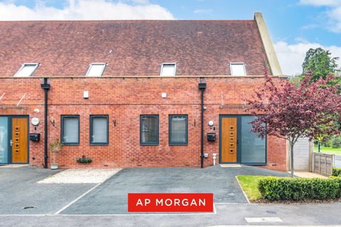 Nightingale Grove, Rednal, Birmingham, West Midlands B45