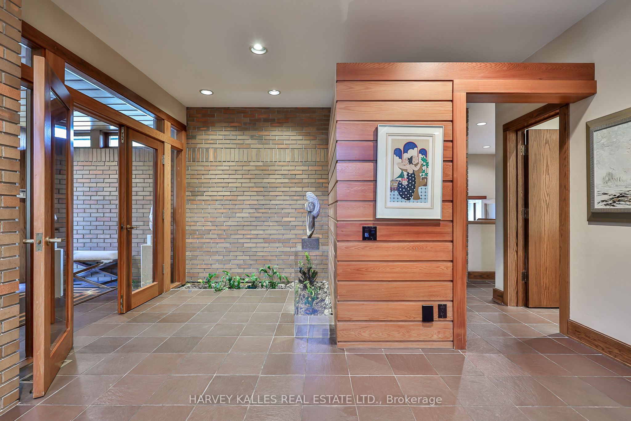 Additional image 3 of 223 Hillhurst Boulevard, Toronto, ON, M5N 1P3