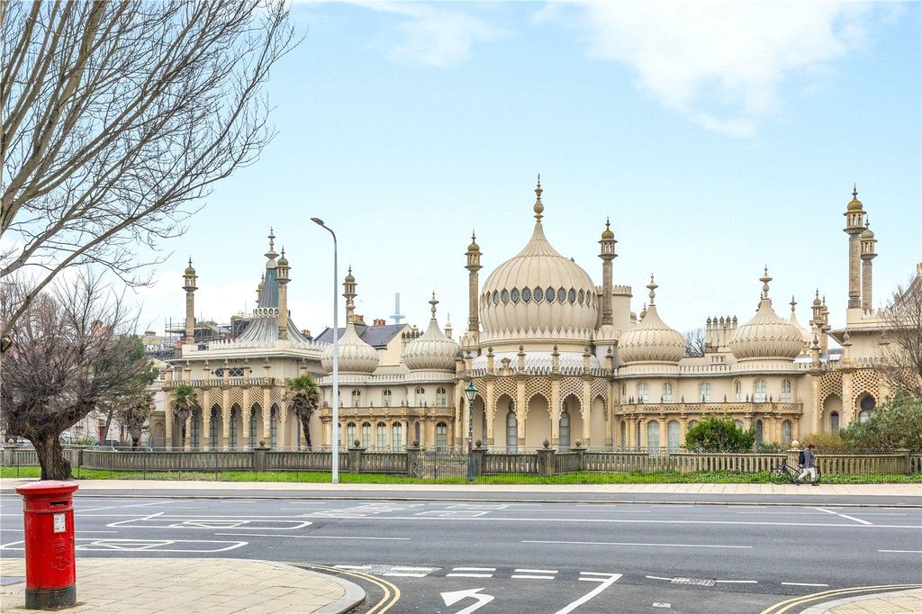 Additional image 12 of 2 bed flat to rentPrinces Street, Brighton, East Sussex BN2