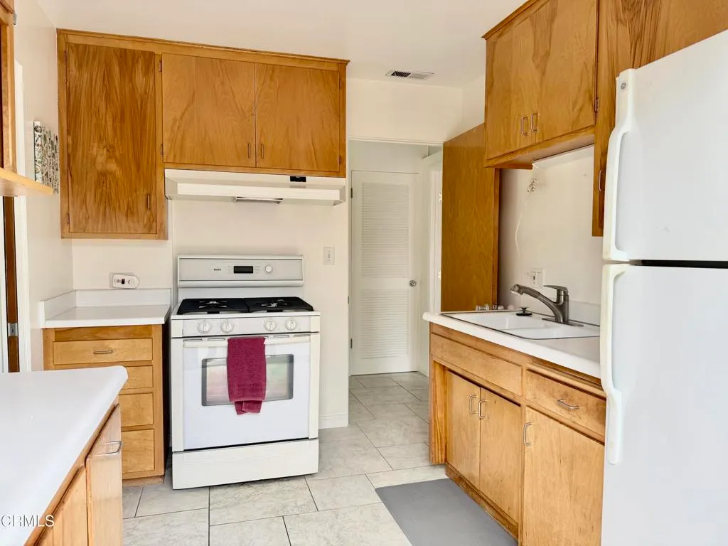 Additional image 22 of 2827 Pierpont Boulevard, Ventura, CA 93001