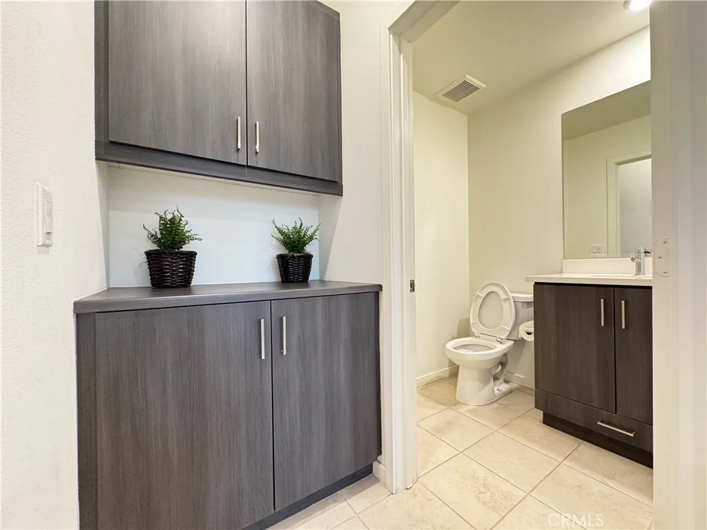 Additional image 66 of 179 Cadence, Irvine, CA 92618