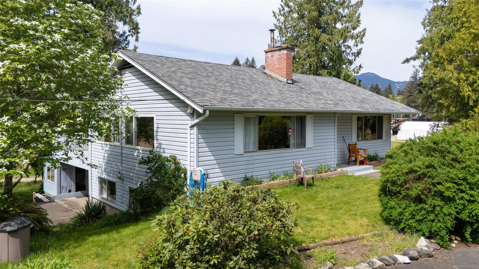 Additional image 2 of 399 Arbutus Avenue W, Duncan, BC, V9L 1J1