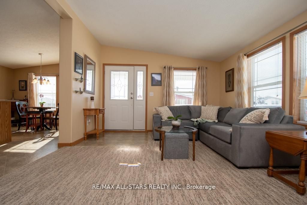 Additional image 4 of 37 Creekside Circle, Kawartha Lakes, ON, K0M 1L0