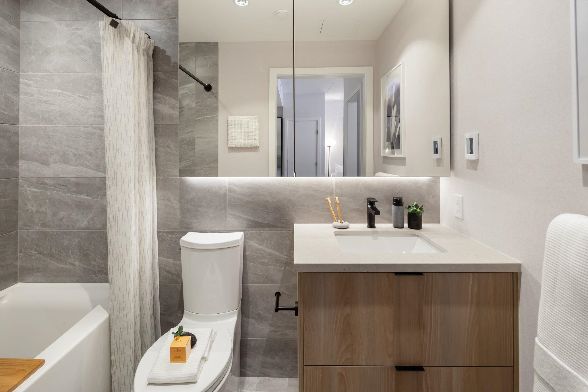 Additional image 6 of 319-8633 River District Crossing, Vancouver, BC, V5S 4N4