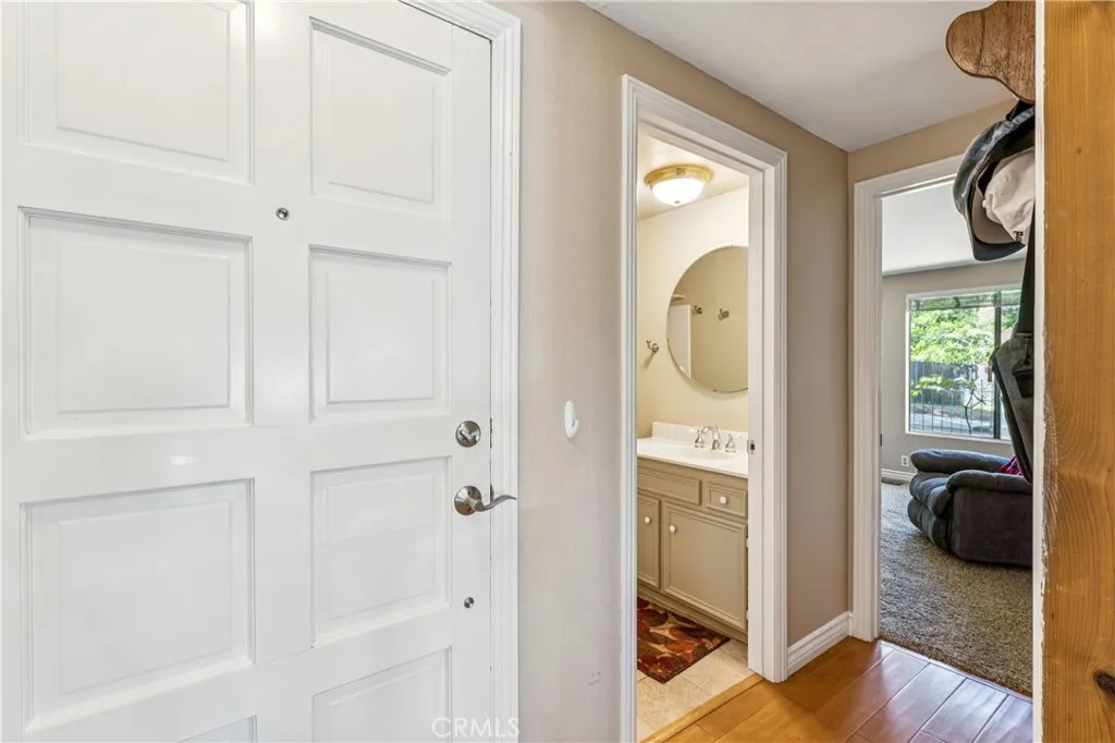Additional image 40 of 27821 Peninsula Dr N Unit 315, Lake Arrowhead, CA 92352