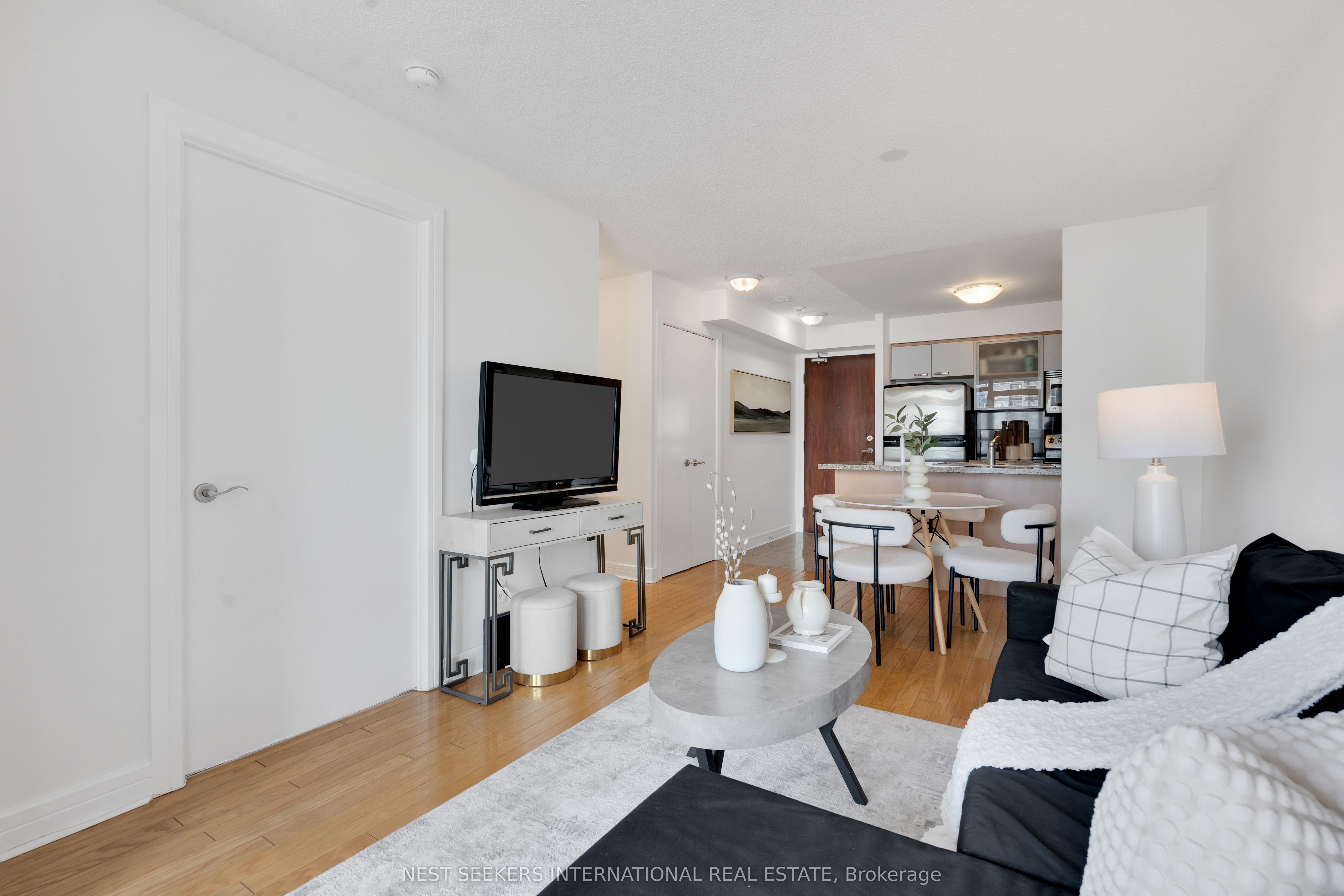 Additional image 4 of 1011-16 Harrison Garden Boulevard, Toronto, ON, M2N 7J6