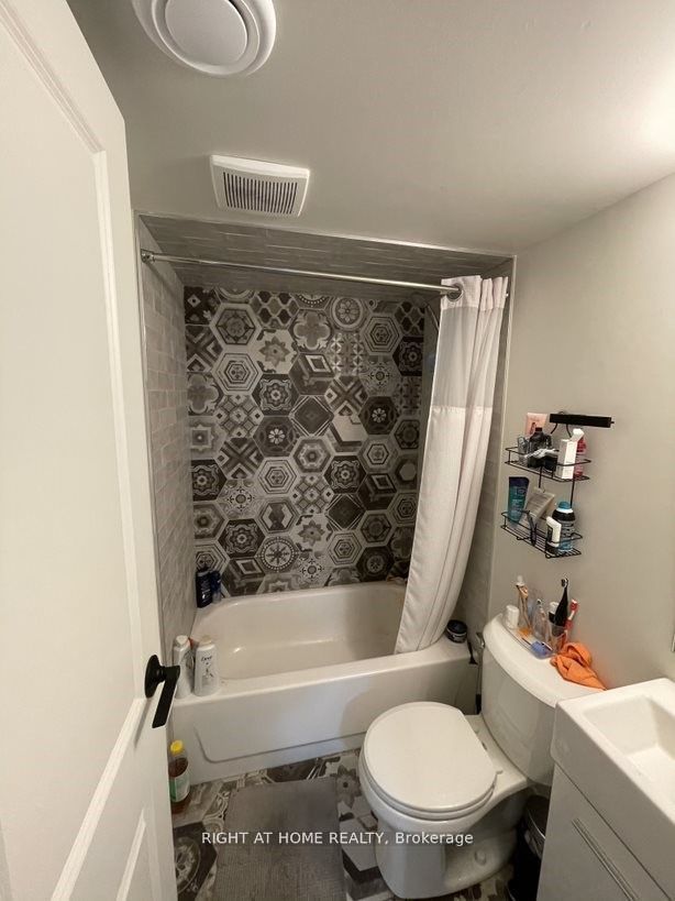 Additional image 6 of 1-1258 Broadview Avenue, Toronto, ON, M4K 2T4