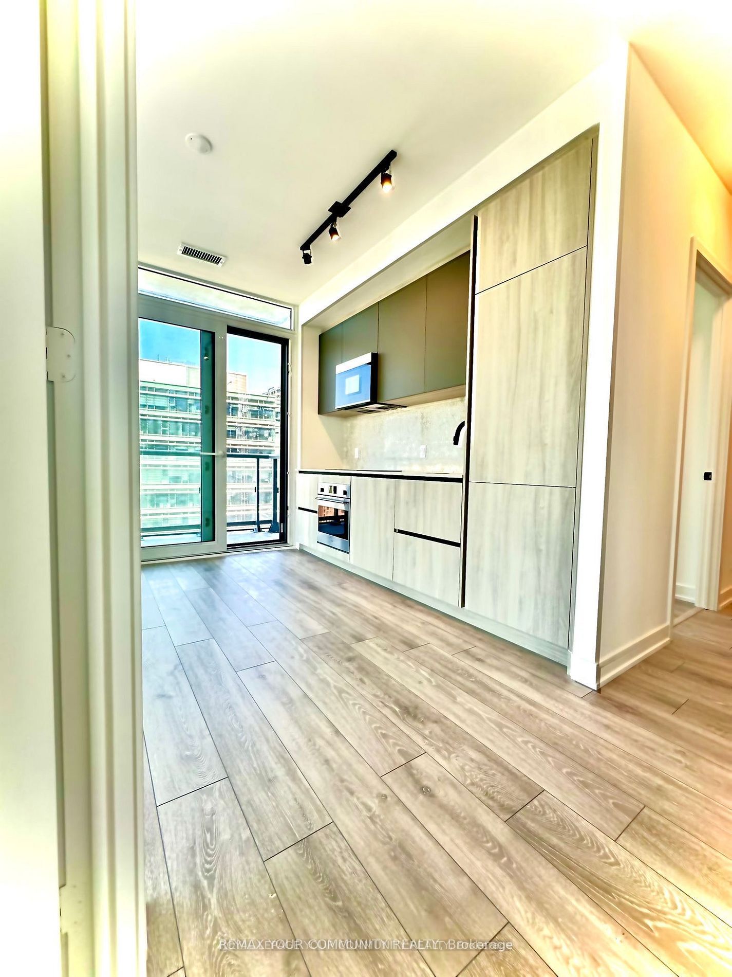 Additional image 6 of 1911-108 Peter Street, Toronto, ON, M5V 0W2