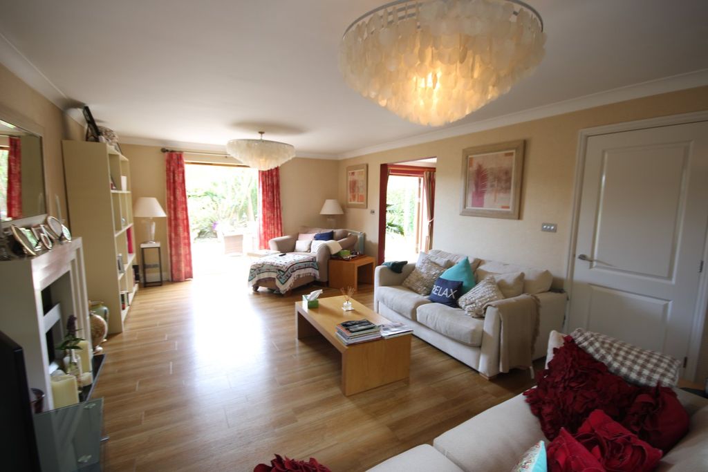 Additional image 4 of 4 bed detached house to rentLa Route De Noirmont, St Brelade, Jersey JE3