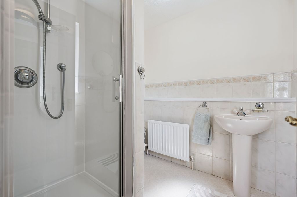 Additional image 9 of 2 bed flat for saleAnnfield Gardens, Stirling FK8