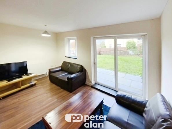 Additional image 6 of 4 bed property to rentSeion Place, Neath SA10