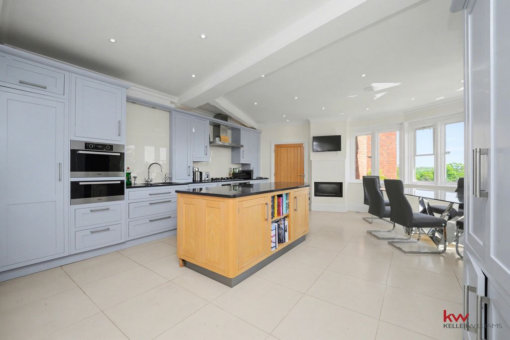 Additional image 6 of 5 bed penthouse for saleGoldings, Hertford SG14