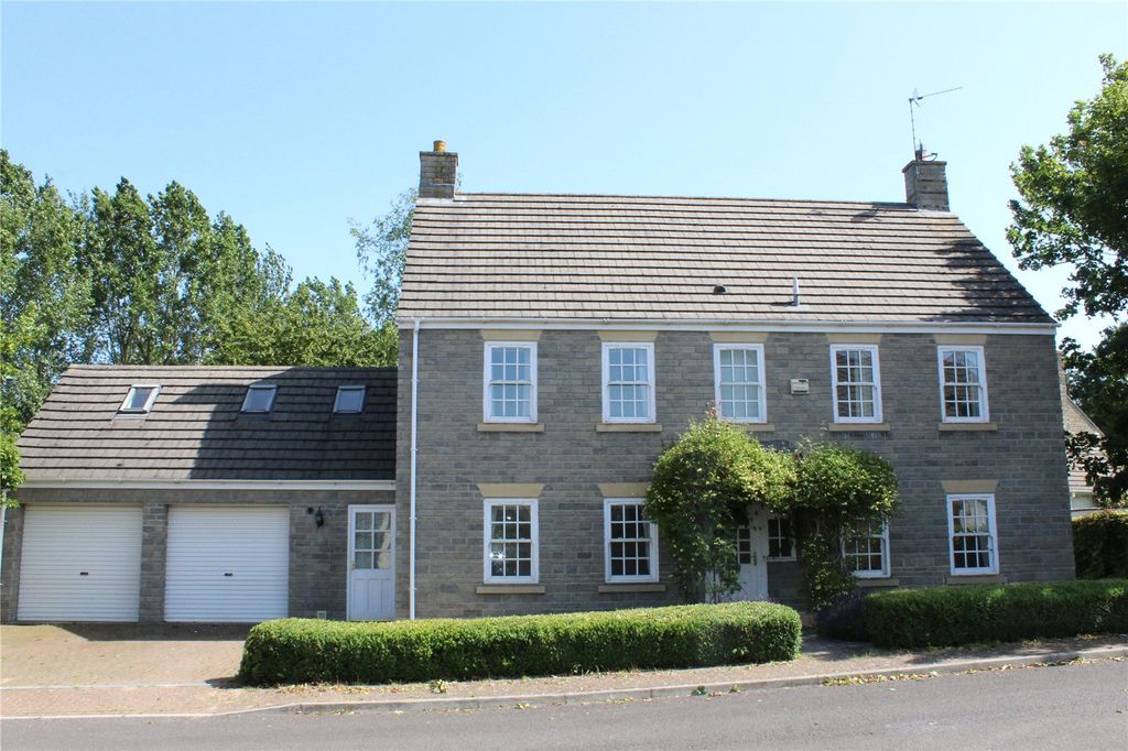 5 bed detached house to rentFarm Close, Westbury Sub Mendip, Wells, Somerset BA5