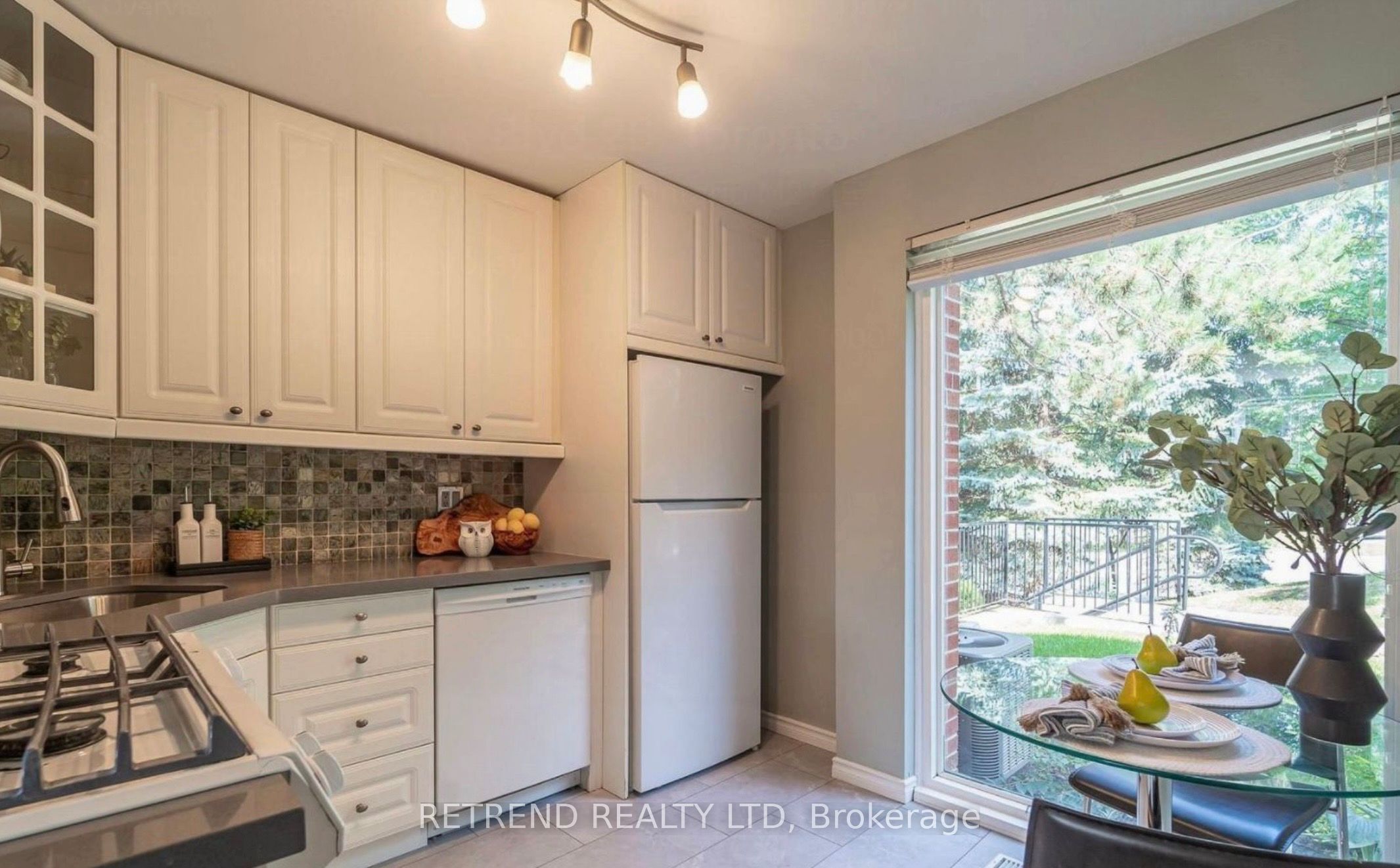 Additional image 5 of 26-94 George Henry Boulevard, Toronto, ON, M2J 1E7