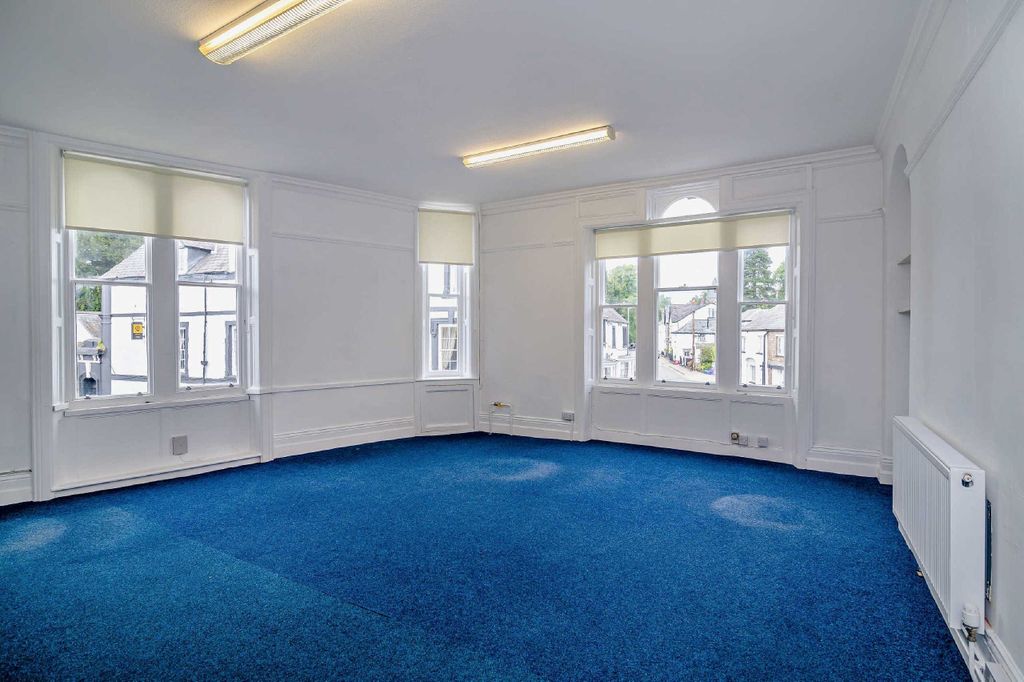 Additional image 3 of 3 bed flat to rentMaryport Street, Usk NP15