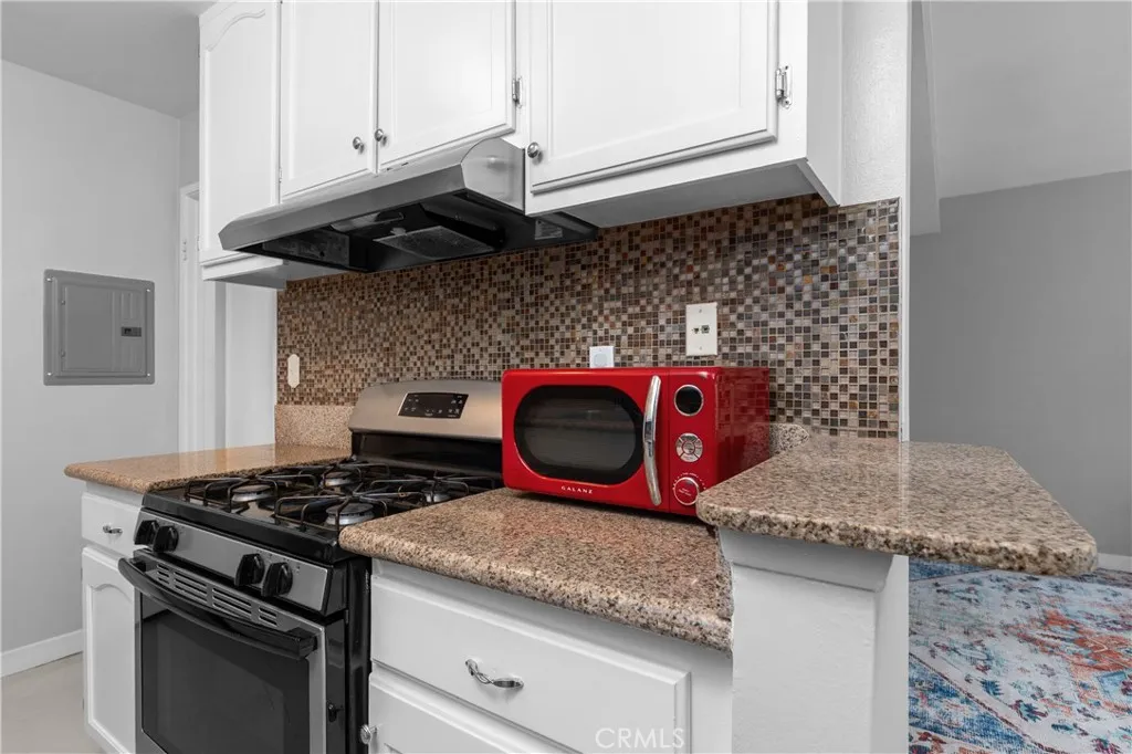 Additional image 24 of 20134 Leadwell St Unit 126, Winnetka, CA 91306