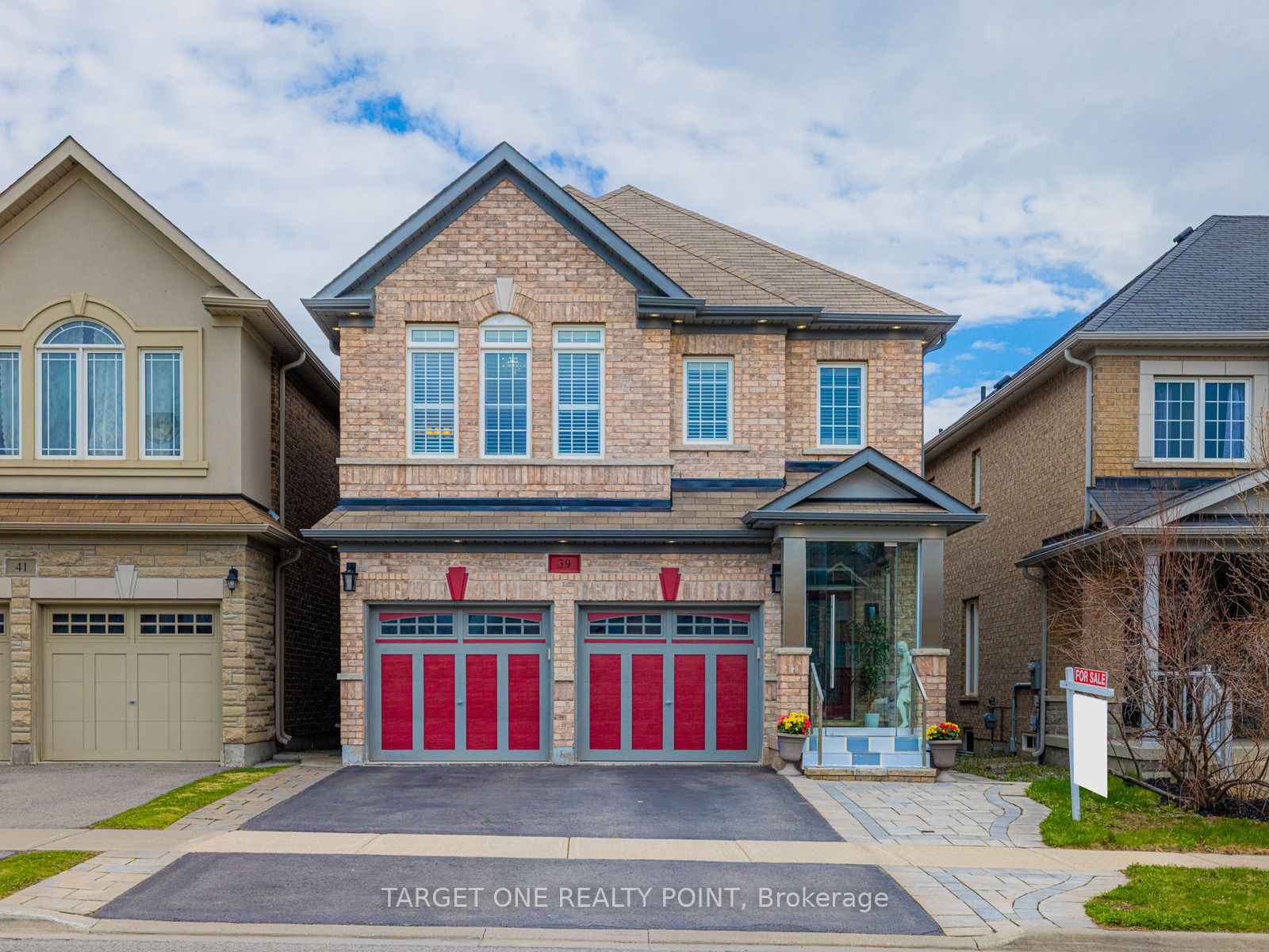 Additional image 2 of 39 Riding Mountain Drive, Richmond Hill, ON, L4E 0V4