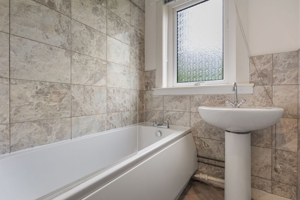 Additional image 20 of 2 bed flat for saleLimetree Drive, Clydebank G81