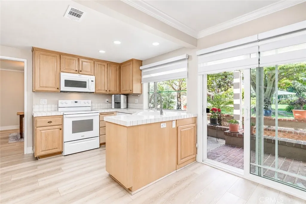 Additional image 26 of 6401 E Nohl Ranch Rd Unit 3, Anaheim, CA 92807