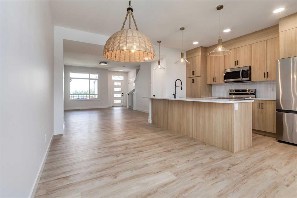 Additional image 4 of 223 Sora Boulevard SE, Calgary, AB, T3S 0V4