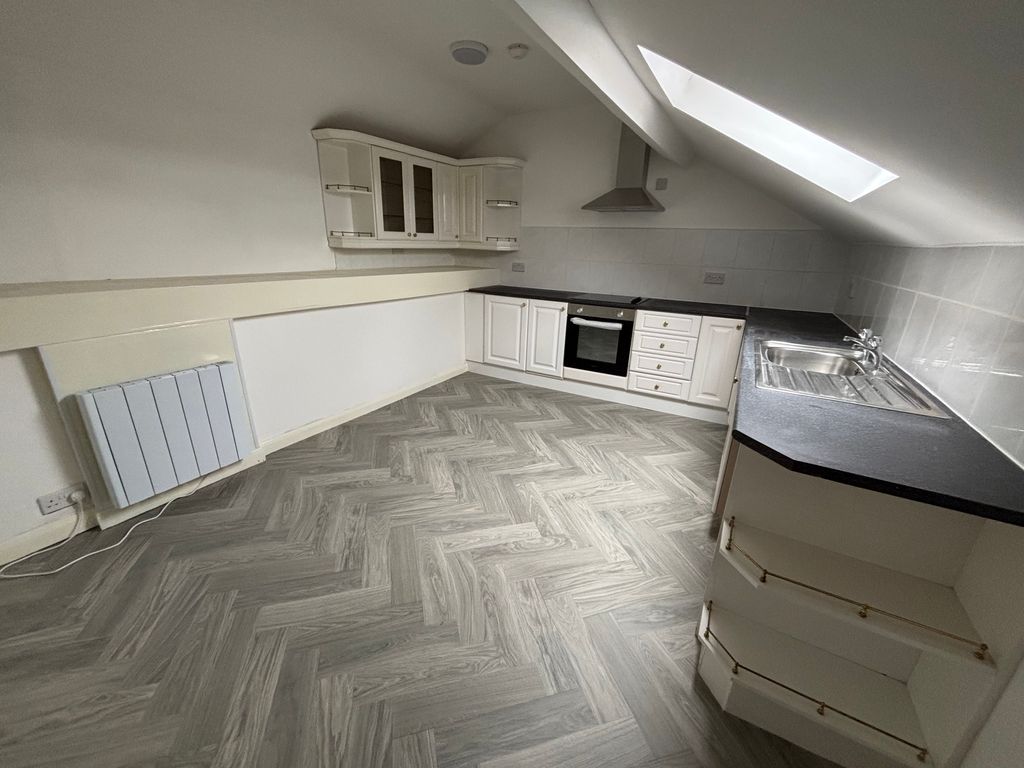 Additional image 4 of 1 bed flat to rentCourtenay Road, Waterloo L22