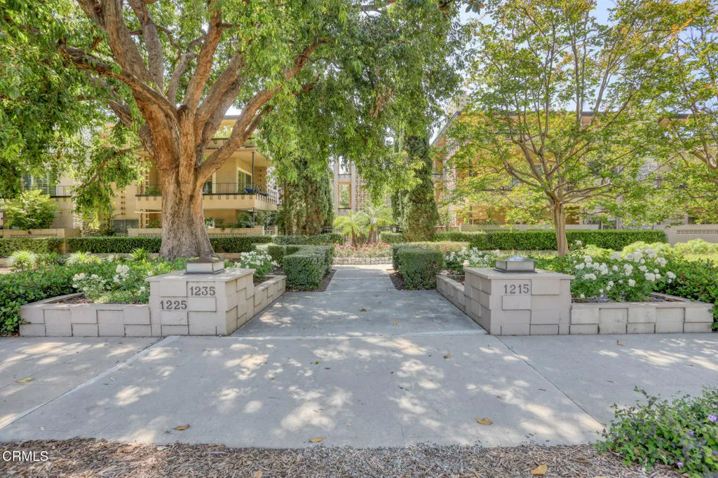Additional image 3 of 1225 S Orange Grove Boulevard Unit 2, Pasadena, CA 91105