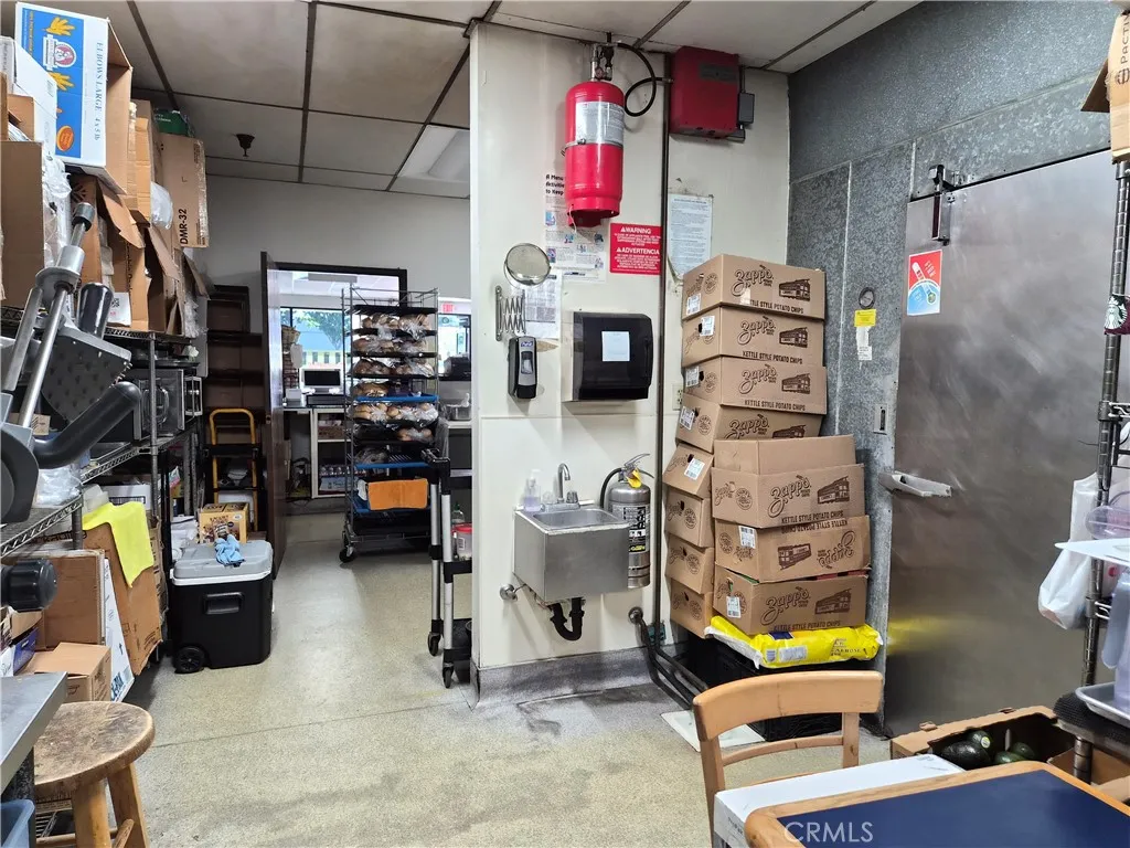 Additional image 12 of 1159 Iowa Ave, Riverside, CA 92507