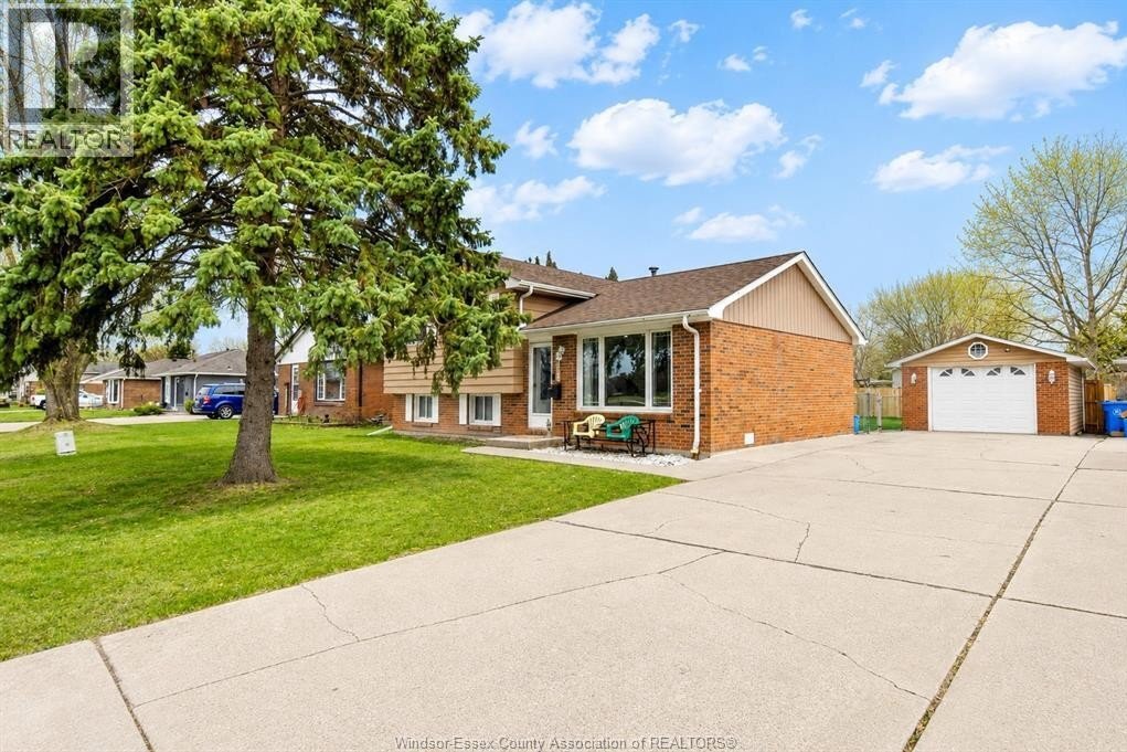 Additional image 8 of 2935 Rivard , Windsor, ON, N8T2J1