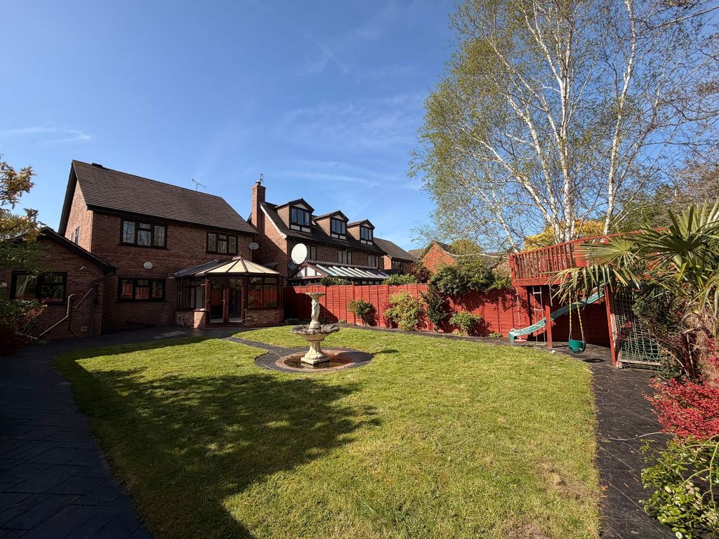 Additional image 53 of 4 bed detached house to rentOldacre Close, Sutton Coldfield B76