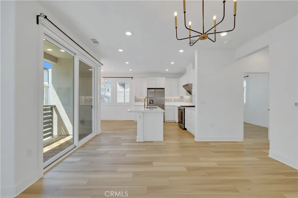 Additional image 7 of 426 Lobata, Irvine, CA 92618