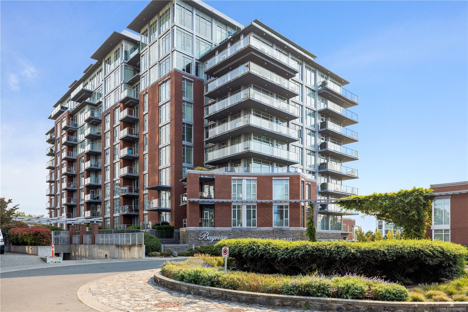 210-100 Saghalie Road, Victoria, BC, V9A 0A1