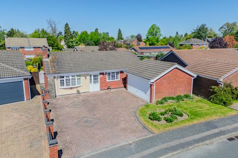 Seymour Way, Leicester Forest East LE3