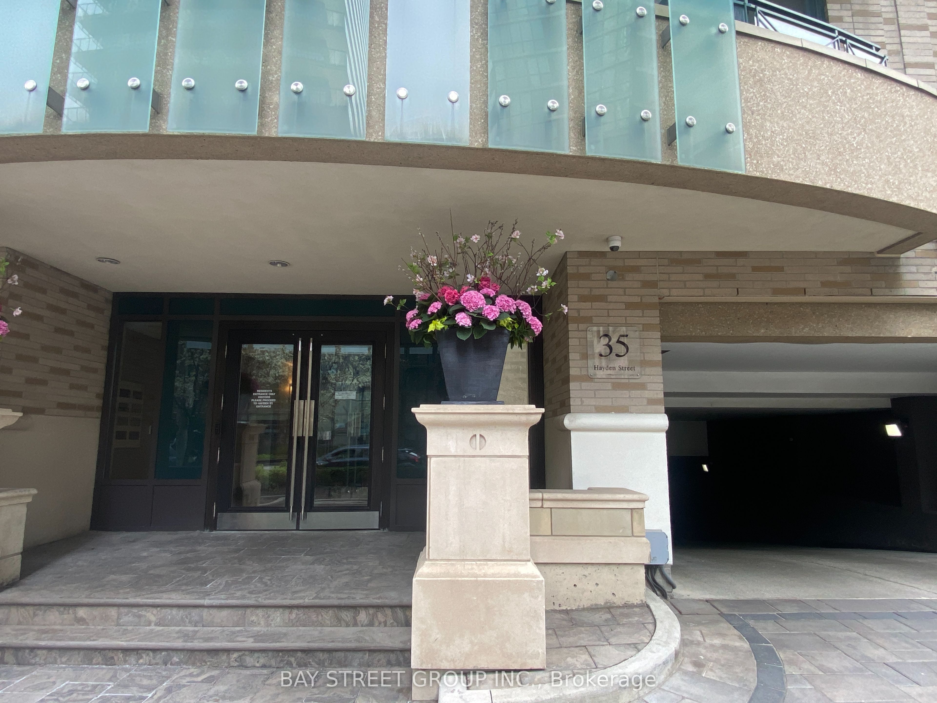 Additional image 2 of 418-35 Hayden Street, Toronto, ON, M4Y 3C3