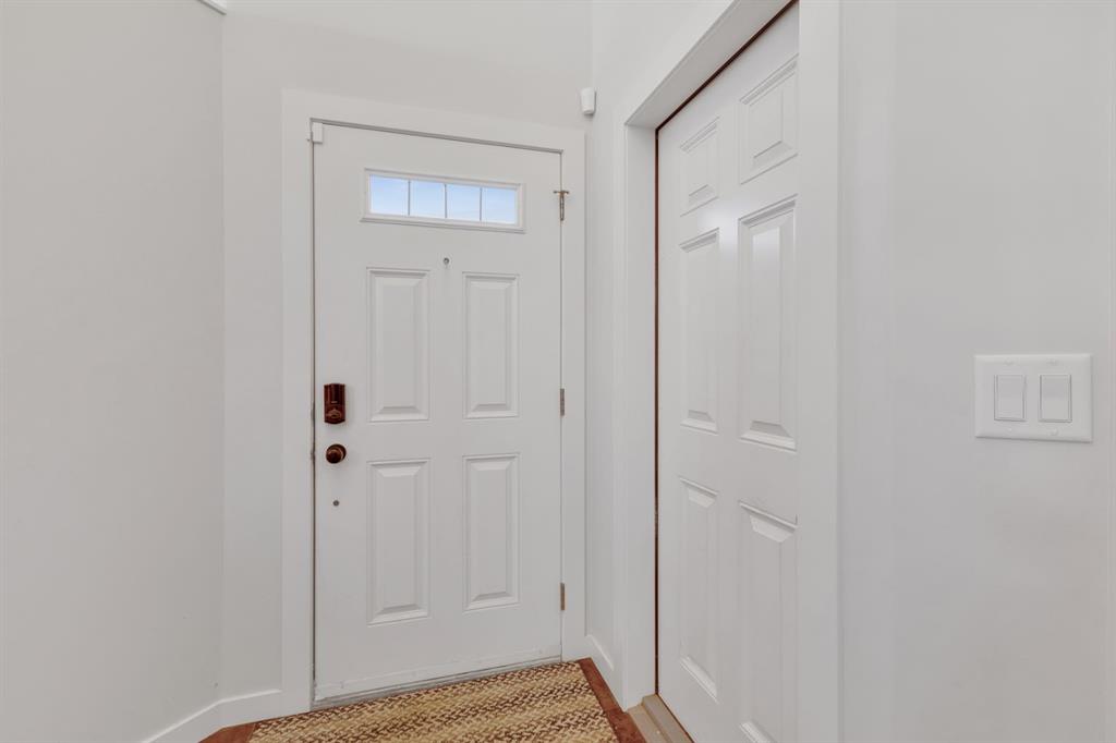 Additional image 3 of 25 Pioneer Way, Blackfalds, AB, T4M0E4