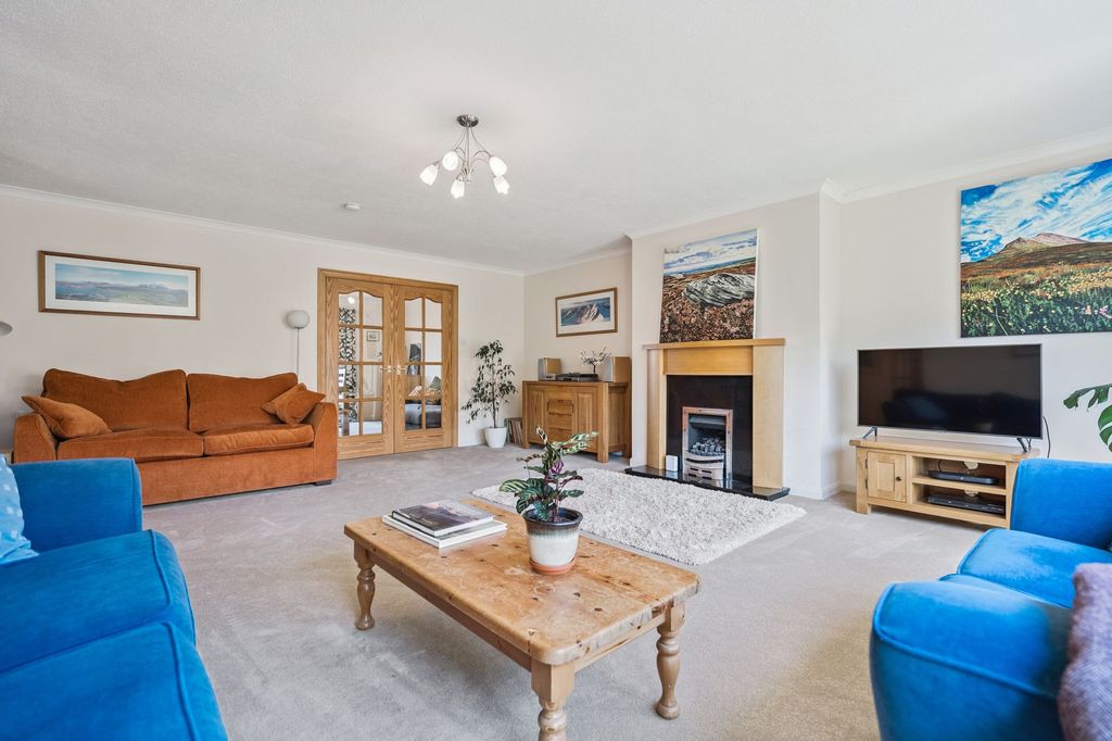 Additional image 2 of 4 bed detached bungalow for saleLeighton Avenue, Dunblane FK15